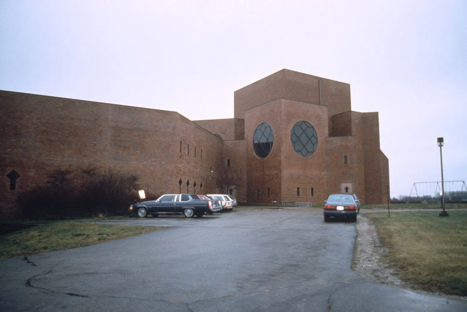 Figure 11. Islamic Society of North America, Plainfield, Indiana, (Omar Khalidi)