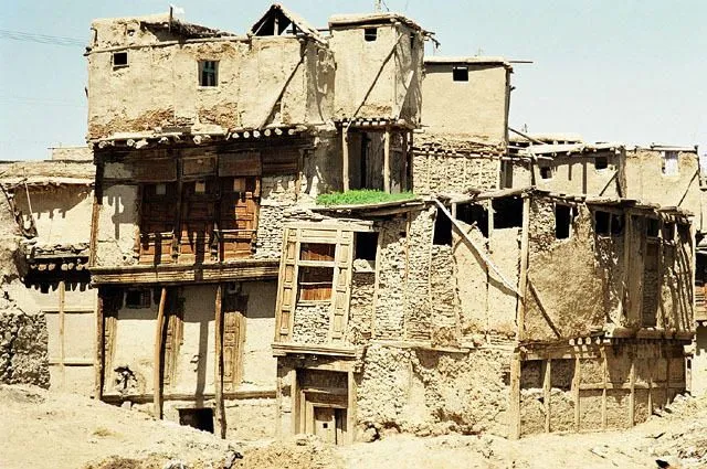 "Vernacular Housing of Kabul", 2006. https://www.archnet.org/sites/5610